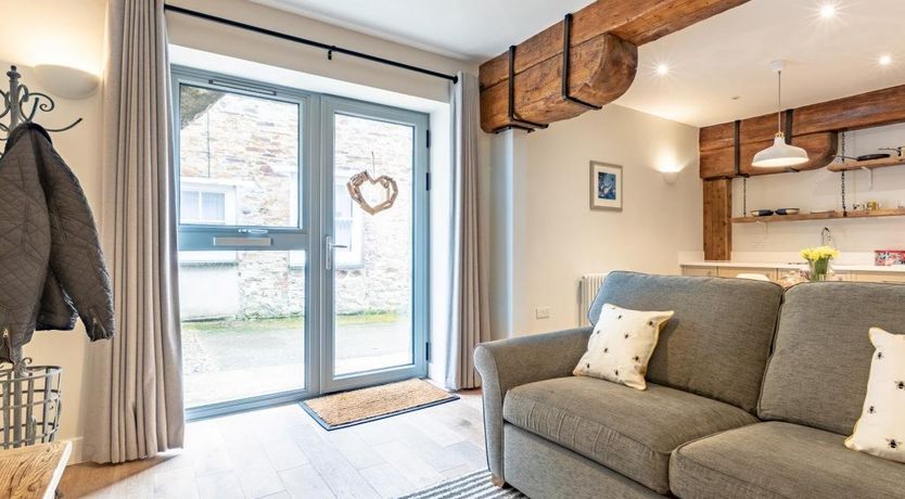 Photo of 1 Bed in Charlestown