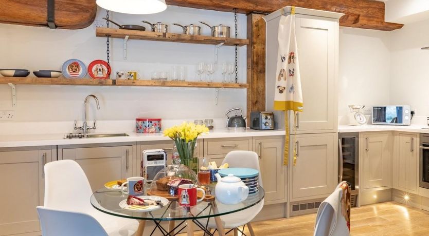 Photo of 1 Bed in Charlestown