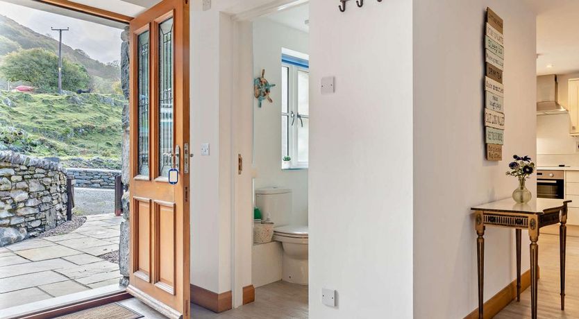 Photo of 2 Bed in Arthog