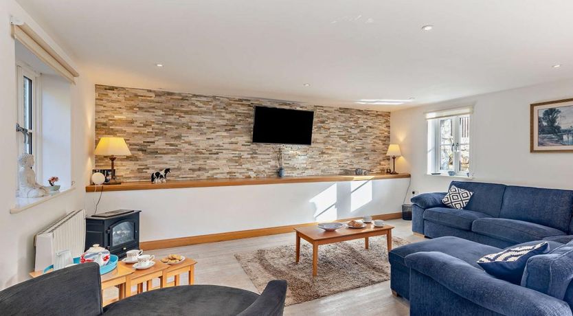 Photo of in Fairbourne (43105)