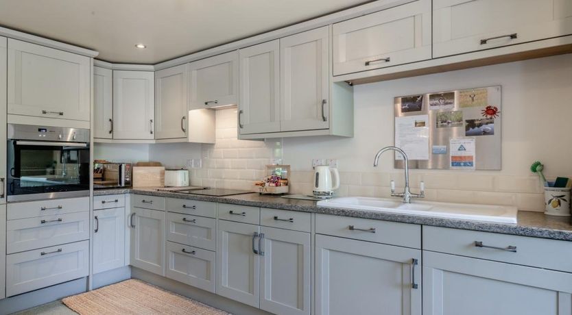 Photo of 1 Bed in Hempstead