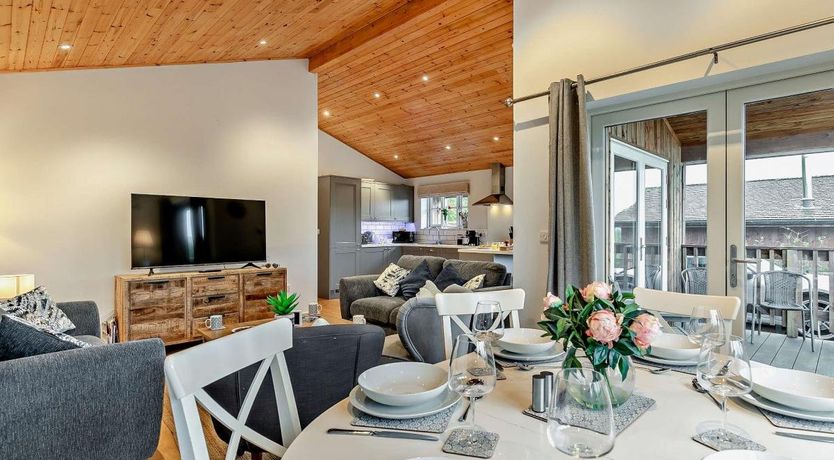 Photo of 3 Bed in Winnards Perch