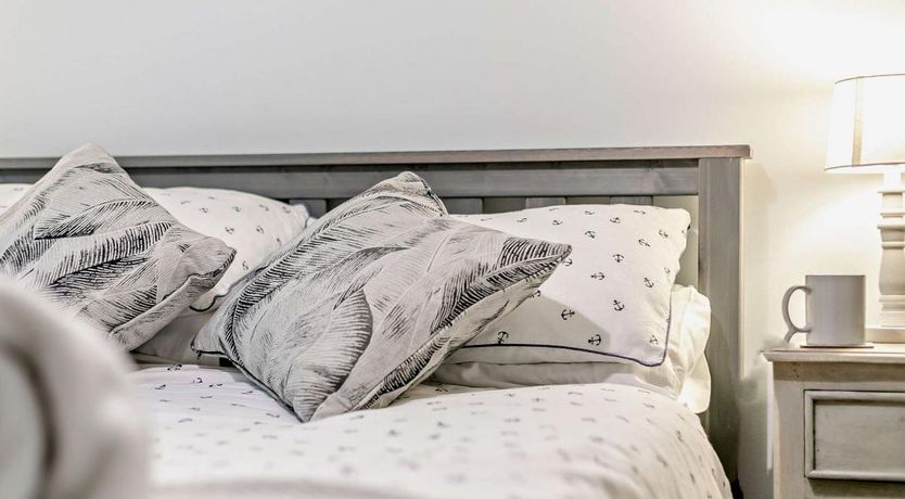 Photo of 3 Bed in Winnards Perch