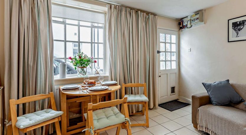 Photo of 2 Bed in Instow