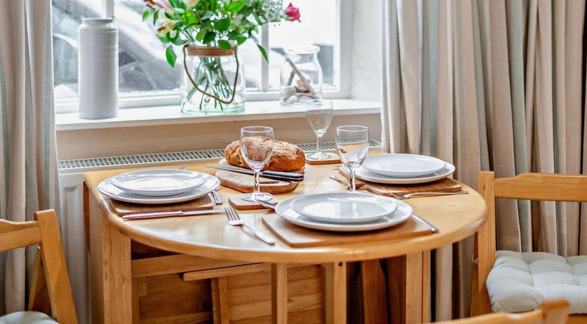 Photo of 2 Bed in Instow