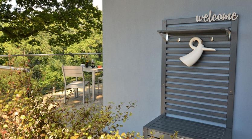 Photo of 1 Bed in Rocombe