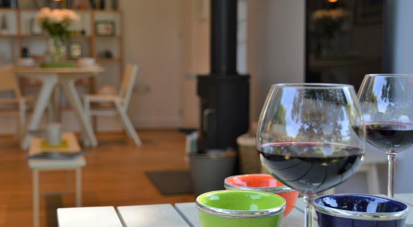 Photo of 1 Bed in Rocombe