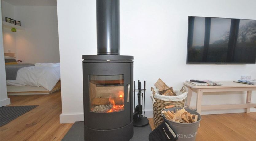 Photo of 1 Bed in Rocombe