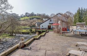 Photo of llangollen-house