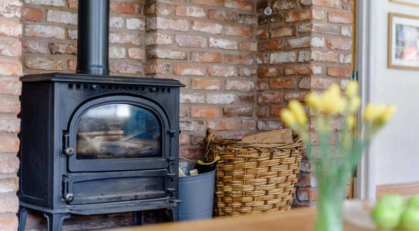 Photo of 5 Bed in Pandy