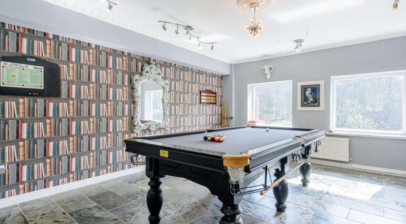 Photo of 5 Bed in Llangollen