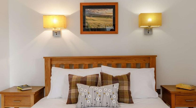 Photo of 1 Bed in North Curry