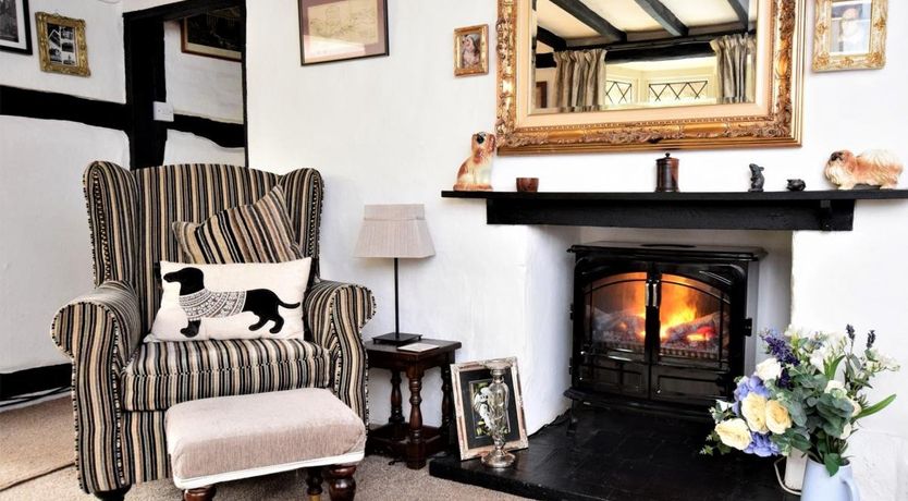 Photo of 2 Bed in Shottery