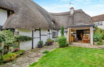 in Stratford-upon-Avon  (41342) Holiday Cottage