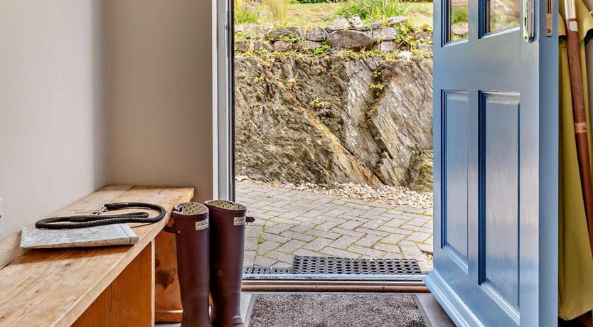 Photo of 3 Bed in Landkey