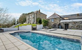 Photo of in Mullion Cove  (41376)