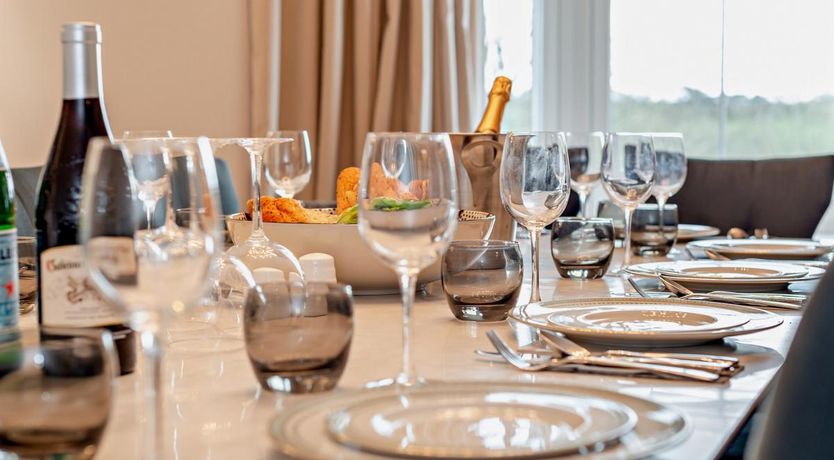 Photo of 6 Bed in Cury Cross Lanes