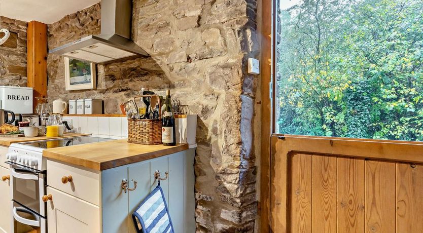 Photo of 2 Bed in Bettws