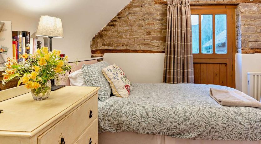 Photo of 2 Bed in Bettws