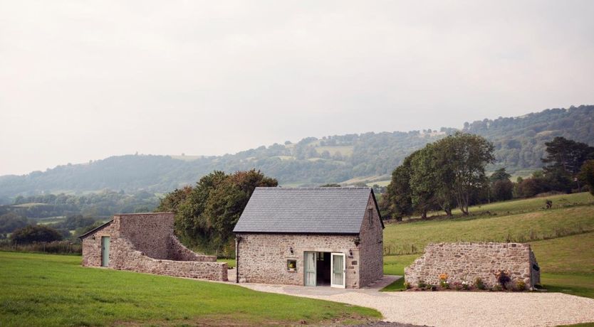 Photo of 2 Bed in Mamhilad