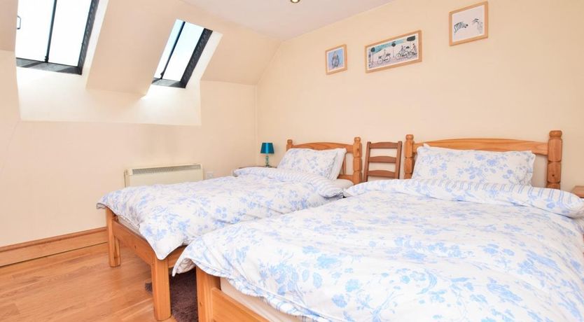 Photo of 2 Bed in Timberscombe