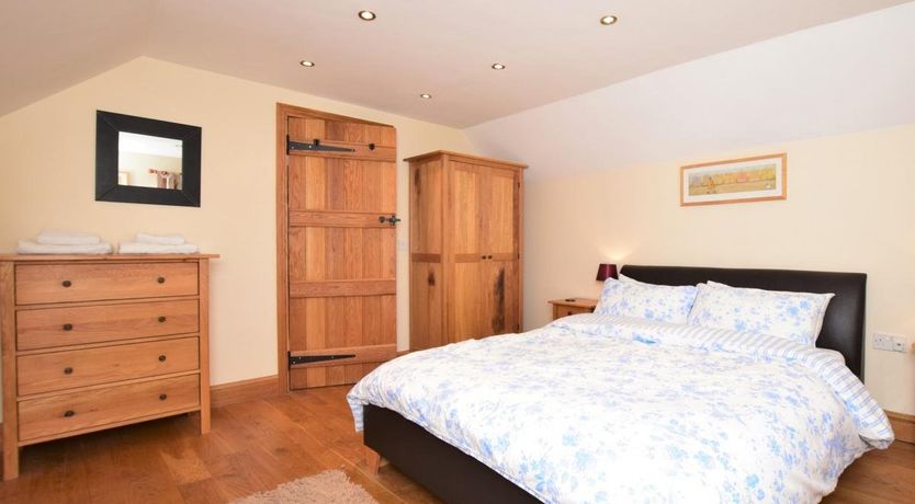 Photo of 2 Bed in Timberscombe