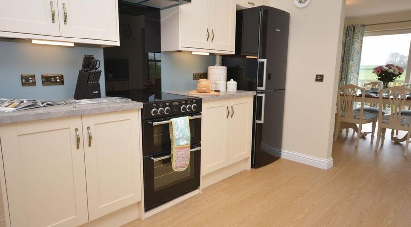 Photo of 3 Bed in Yeolmbridge