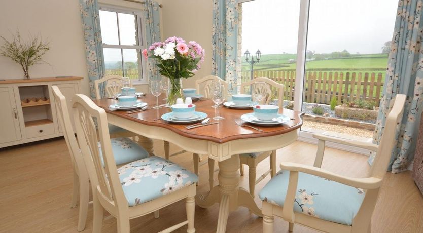 Photo of 3 Bed in Yeolmbridge