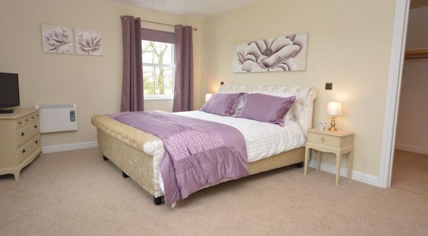 Photo of 3 Bed in Yeolmbridge