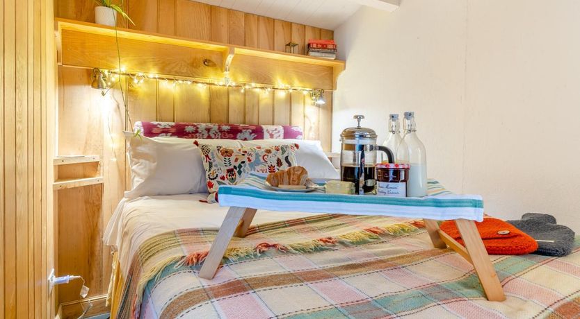 Photo of 1 Bed in Abergavenny