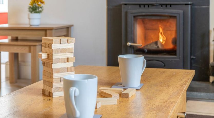 Photo of 4 Bed in Cellan