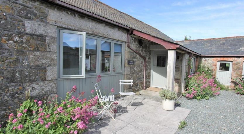 Photo of 4 Bed in Trelights