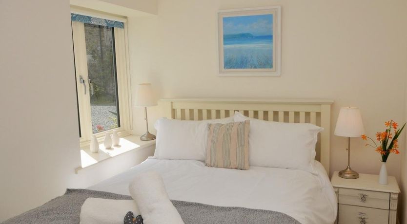 Photo of 4 Bed in Trelights