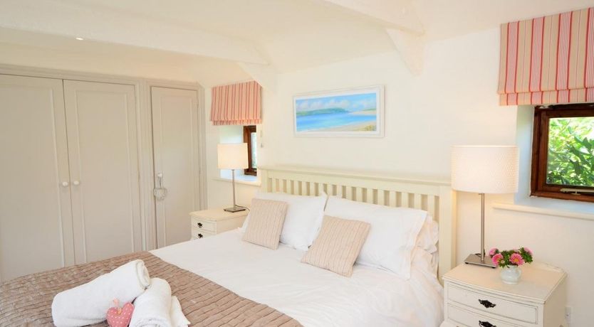 Photo of 4 Bed in Trelights