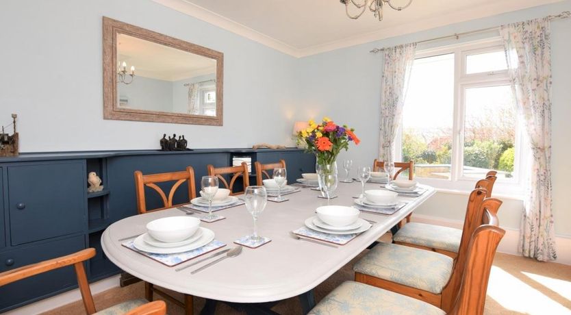 Photo of 4 Bed in Newquay