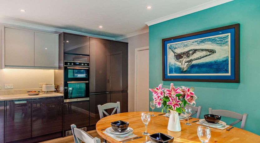 Photo of 4 Bed in Newquay