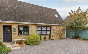 Photo of 2 Bed in Chipping Campden