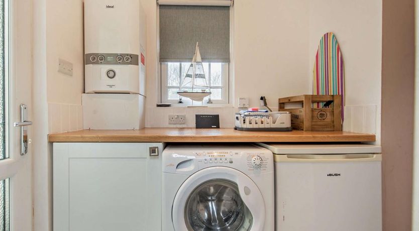 Photo of 2 Bed in Llanstadwell