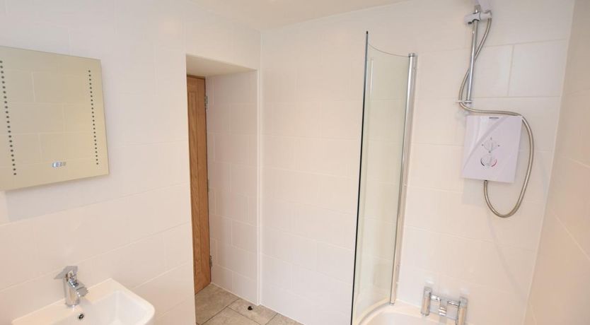 Photo of 1 Bed in Berrynarbor