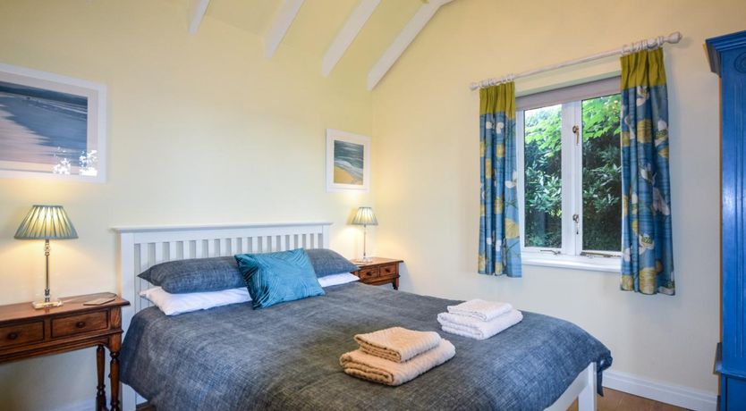 Photo of 1 Bed in Penryn