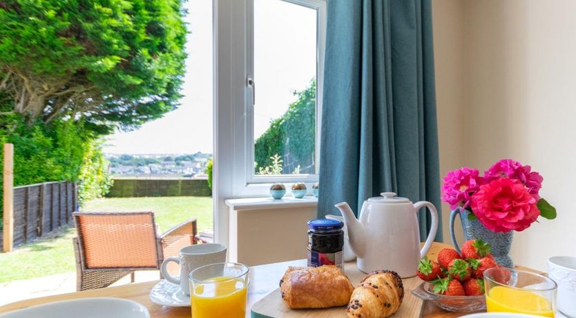 Photo of 1 Bed in Phillack