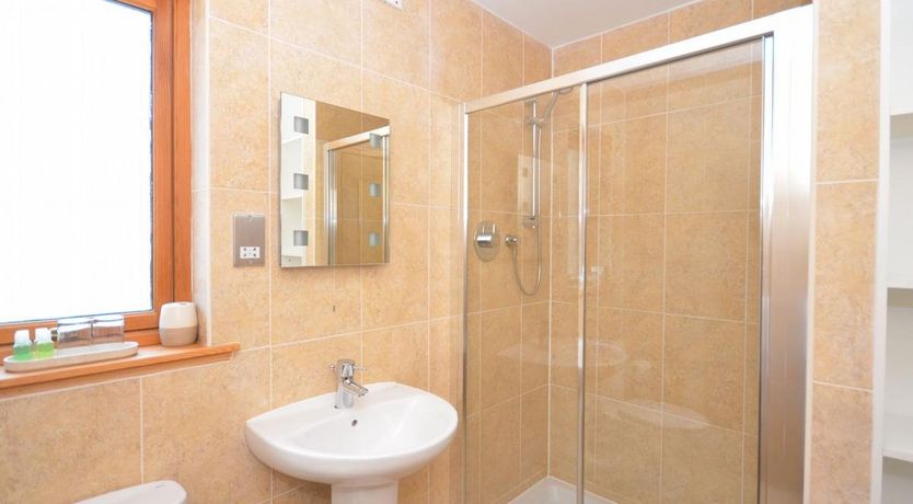 Photo of 2 Bed in Redburn