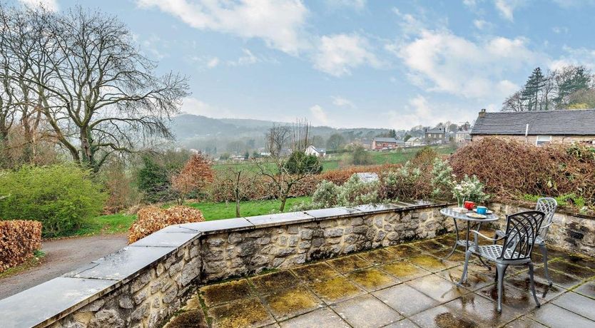 Photo of 1 Bed in Bolehill