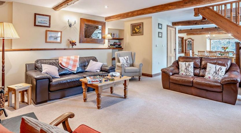 Photo of 4 Bed in Llanfihangel-nant-Bran