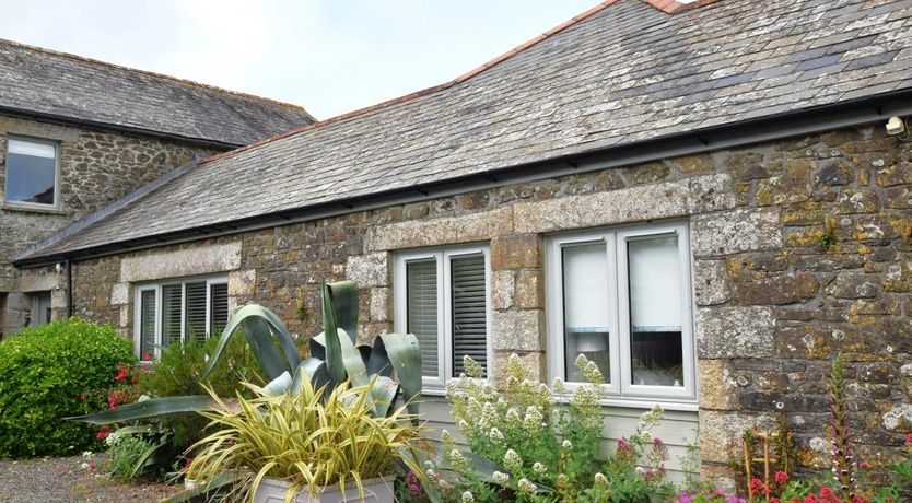 Photo of 2 Bed in Trelights