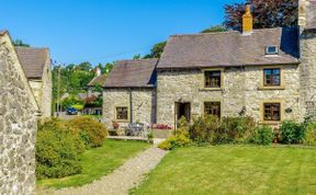 Photo of Cottage in Derbyshire