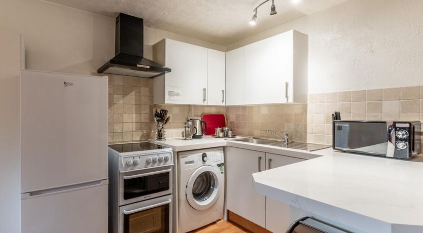 Photo of 2 Bed in Hayfield