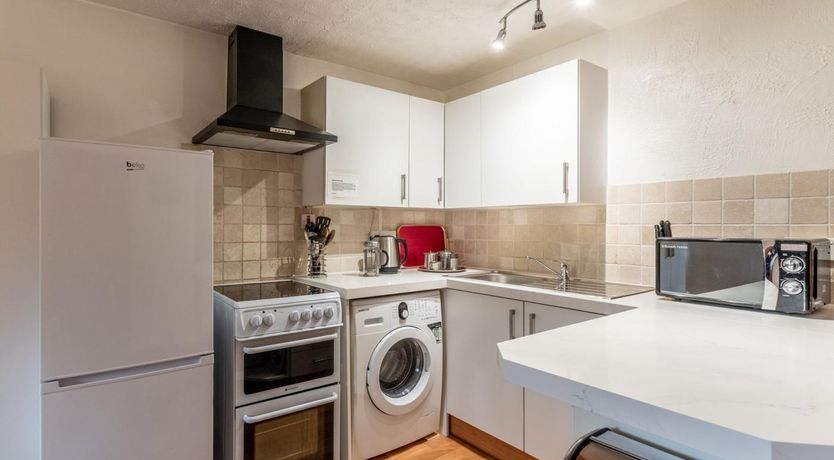 Photo of 2 Bed in High Peak