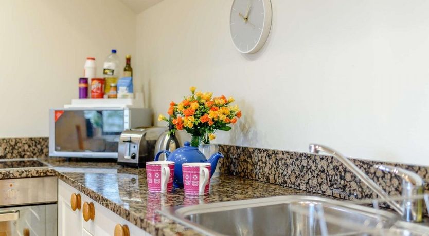 Photo of 1 Bed in Snitterton