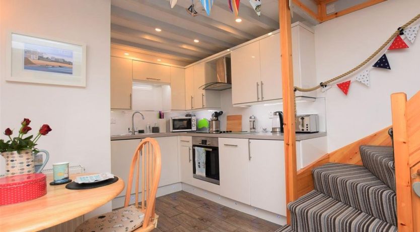 Photo of 1 Bed in Tresarrett